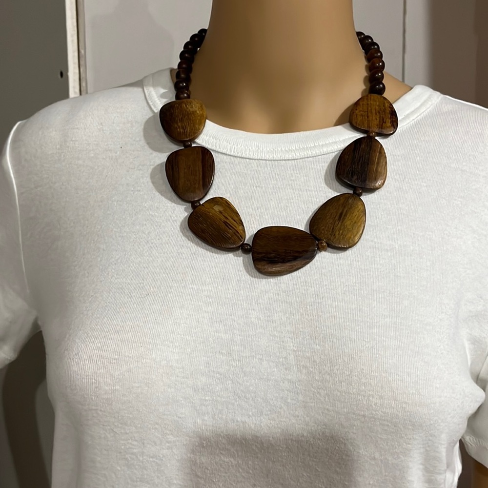 Wood bead necklace